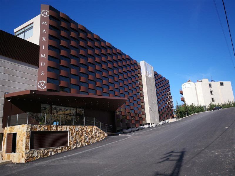 Maximus Hotel Blat Exterior photo